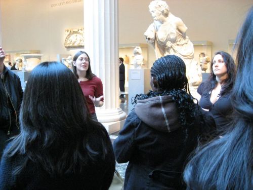 3explaining-the-gallery